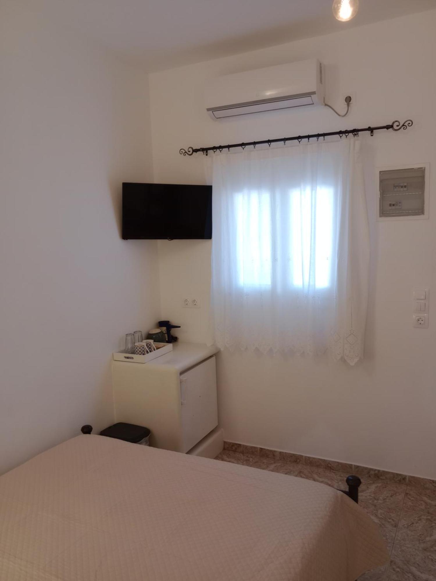 Meltemi Rooms And Studios Anafi Extérieur photo